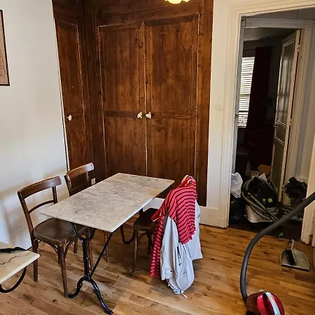 Lemercier Homestay Paris